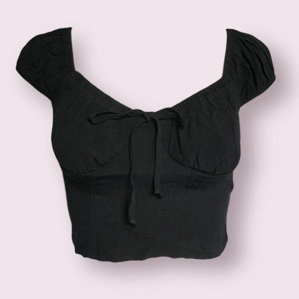 NWOT Wild Fable Black Cropped Top Tie